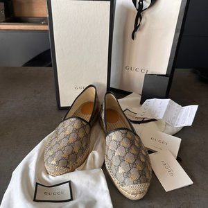 Gucci GG Supreme Gold Bees Espadrilles Size 42 New In Box!